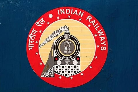 6,734 தொழில்நுட்பப் பணியிடங்களை நிரப்ப ரயில்வே முடிவு