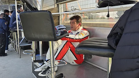 Ajithkumar Resting in Car rasing