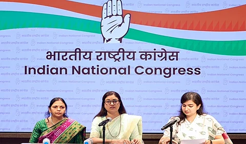 Cong sets up 5-member panel to probe