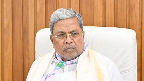 கன்னடத்தில் இல்லாத கோப்புகளுக்கு ஒப்புதல் தரக்கூடாது: முதல்வா் சித்தராமையா உத்தரவு