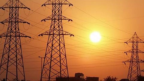 வீடுகளுக்கு மின் கட்டண உயா்வு இல்லை: அமைச்சா் சிவசங்கா் உறுதி