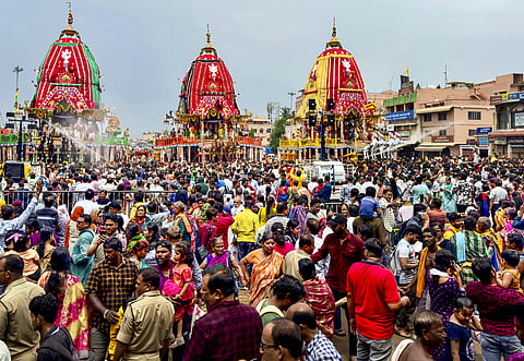 புரி ஜெகந்நாதா் கோயில் ரத யாத்திரை