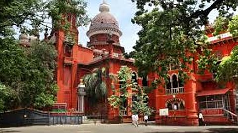 நீட் மறுதோ்வு கோரிய மேல்முறையீட்டு மனுக்கள் தள்ளுபடி: உயா்நீதிமன்றம் உத்தரவு