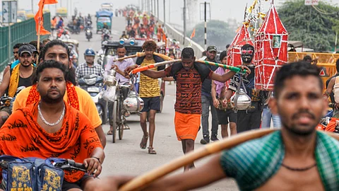 கன்வார் யாத்திரை பக்தர்கள்
