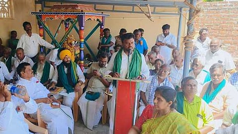 தென்மலையில் செண்பகவல்லி தடுப்பணை மீட்பு எழுச்சி மாநாடு -திரளான விவசாயிகள் பங்கேற்பு