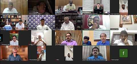 24 ‘இண்டி’ கூட்டணி கட்சித் தலைவா்கள் சனிக்கிழமை காணாலி மூலம் ஆலோசனை