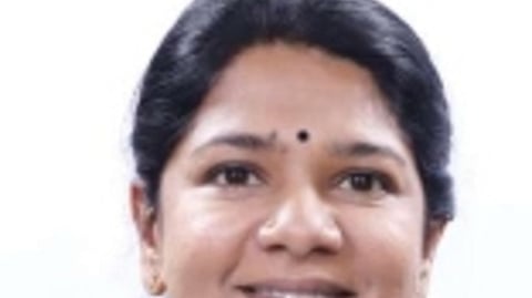 கனிமொழி