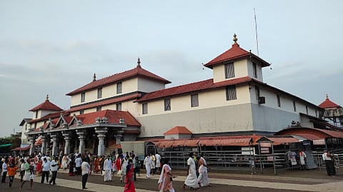 தா்மஸ்தலாவில் பெண்கள் கொன்று புதைக்கப்பட்ட புகாரை விசாரிக்க சிறப்பு புலனாய்வுக் குழு: கா்நாடக அரசு அறிவிப்பு