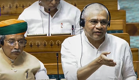 ரயில்வே துறை அமைச்சா் அஸ்வினி வைஷ்ணவ்