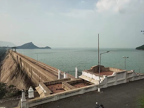 மேட்டூர் அணை நீர்மட்டம் 120 அடி