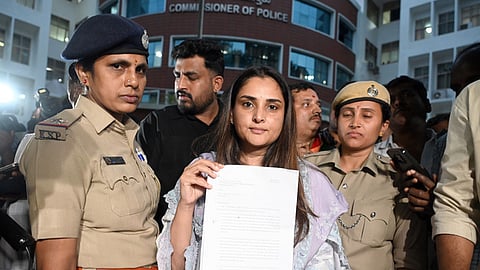 நடிகை ரம்யா (திவ்யா ஸ்பந்தனா)