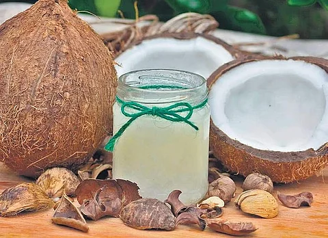 தேங்காய் எண்ணெய்