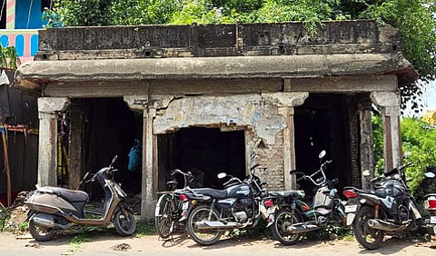 வாலாஜாபாத்தில் 195 ஆண்டுகள் பழைமையான கல்வெட்டு கண்டுபிடிப்பு