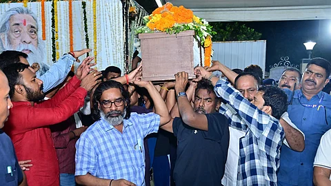 சிபு சோரன் உடலுக்கு முழு அரசு மரியாதையுடன் இன்று இறுதிச் சடங்கு