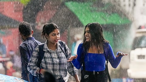 பலத்த மழை