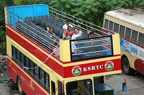 டபுள் டக்கர் - கோப்பிலிருந்து