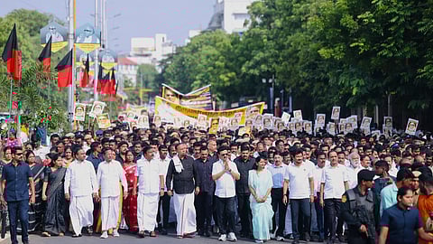 முதல்வர் ஸ்டாலின் தலைமையில் அமைதிப் பேரணி