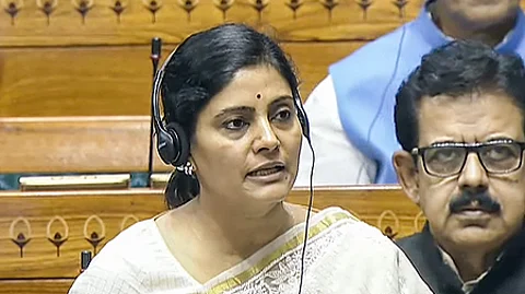 மத்திய சுகாதாரம் மற்றும் குடும்ப நலத் துறை இணையமைச்சர் அனுபிரியா படேல்