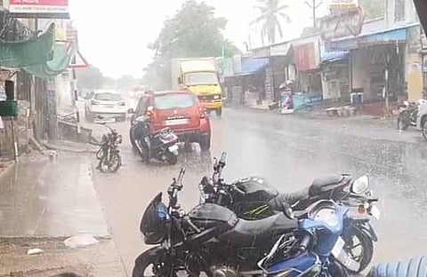 மழை (கோப்புப்படம்)
