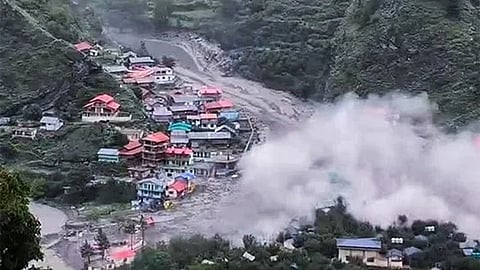 உத்தரகண்டில் மேக வெடிப்பால் ஏற்பட்ட வெள்ளம்