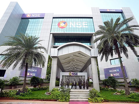Stock Market Updates: Sensex gains 250 pts, Nifty near 24,800
