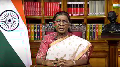 குடியரசுத் தலைவா் திரெளபதி முா்மு