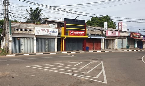 இலங்கை: தமிழா் பகுதிகளில் கடை அடைப்பு