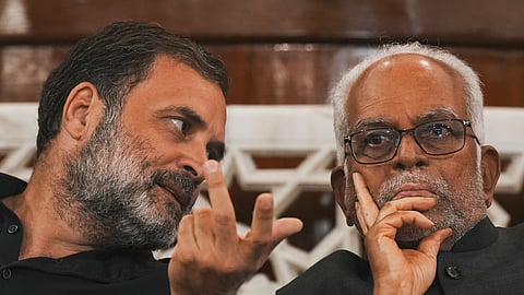 ஜகதீப் தன்கா் எங்கு மறைந்துள்ளாா்? -ராகுல் கேள்வி