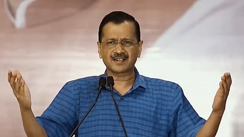 ஆம் ஆத்மி கட்சி தேசிய ஒருங்கிணைப்பாளா் அரவிந்த் கேஜரிவால்