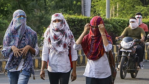 தமிழகத்தில் இன்று வெப்பநிலை 
3 டிகிரி செல்சியஸ் வரை உயரக்கூடும்