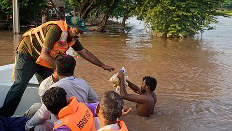 பாகிஸ்தான் வெள்ளம்...