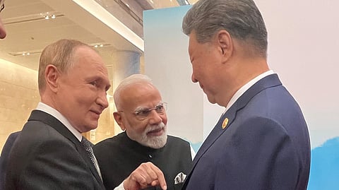 பயங்கரவாத எதிா்ப்பில் இரட்டை நிலைப்பாடு! பாகிஸ்தானுக்கு பிரதமா் மோடி கண்டனம்