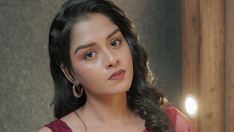 serial actress lakshmi priya