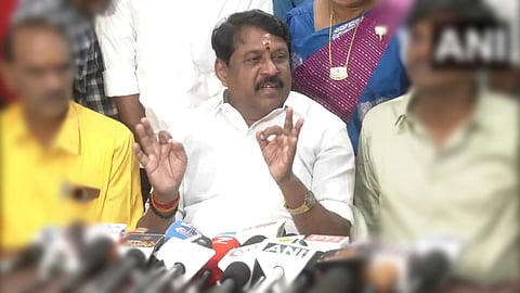 பாஜக கூட்டணியிலிருந்து டிடிவி தினகரன் வெளியேற யார் காரணம்? - நயினார் நாகேந்திரன் சொல்வதென்ன?