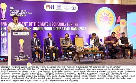 ஜூனியா் உலகக் கோப்பை ஹாக்கிப் போட்டி அட்டவணையை வெளியிட்டு பேசிய துணை முதல்வா் உதயநிதி ஸ்டாலின்.