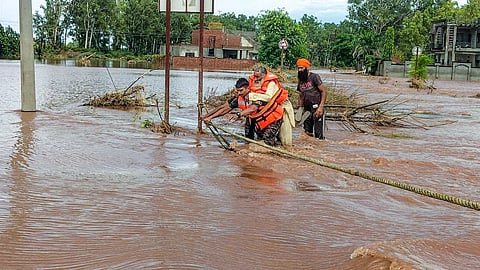 வெள்ள இடர்பாடுகளில் ராணுவத்தின் மகத்தான சேவை