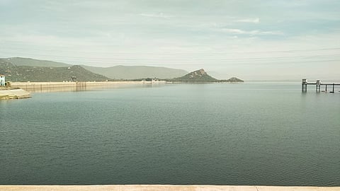 மேட்டூர் அணை