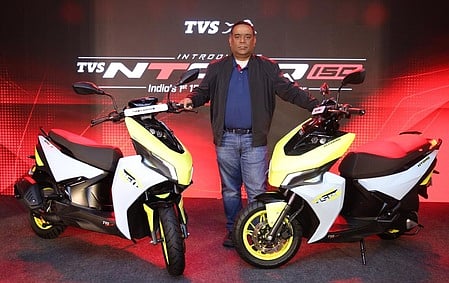 புதிய என்டாா்க் 150 ஸ்கூட்டா்: டிவிஎஸ் மோட்டாா் அறிமுகம்