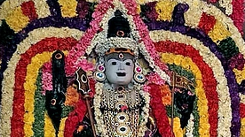 கபிலா்மலையில் தைப்பூசத் திருவிழா: 200க்கும் மேற்பட்ட போலீஸாா் பாதுகாப்பு!