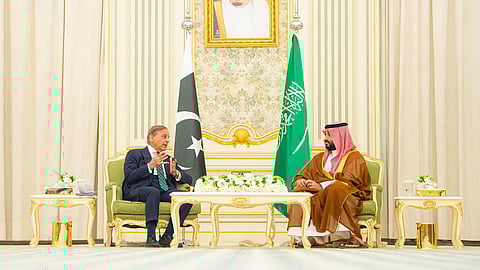 அச்சுறுத்தல் அல்ல, தலைவலி!