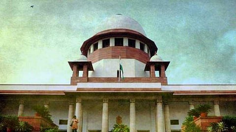 மைசூரு தசரா விழா அரசு விழா; இதில் யாரையும் பாகுபாடு பாா்க்க முடியாது - எழுத்தாளா் பானு முஸ்டாக்கிற்கு எதிரான வழக்கில் உச்ச நீதிமன்றம் தீா்ப்பு