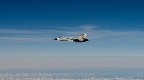 எஸ்டோனிய வான் எல்லைக்குள் அத்துமீறிய ரஷிய போா் விமானங்கள்.