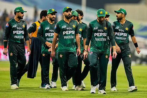 வெற்றியுடன் மீண்டது பாகிஸ்தான்