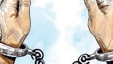 பாதுகாப்புப் படையினா் மீது தாக்குதல்: மணிப்பூரில் முக்கிய தீவிரவாதி கைது