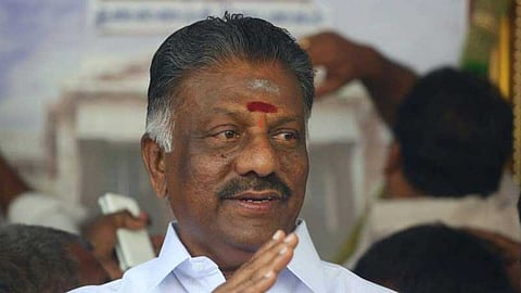 ஓ.பன்னீா்செல்வம்