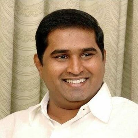 ஆம்ஸ்ட்ராங்