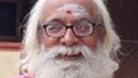 கும்பகோணம் அருகே பூட்டிய வீட்டினுள் முதியவா் அவரது அக்கா சடலமாக மீட்பு