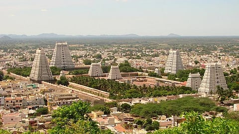 திருவண்ணாமலை கோயில் கட்டுமான பணிகள்: அக். 5-இல் நீதிபதிகள் ஆய்வு