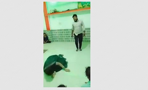 ம.பி.யில் கணவருடன் கர்பா நடனமாடும்போது பெண் மயங்கி விழுந்து பலி!