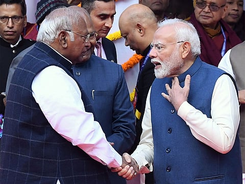 PM Modi speaks to Mallikarjun Kharge